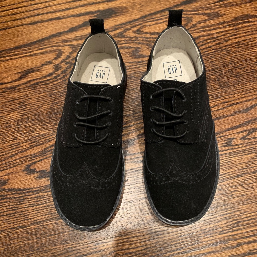 Baby Gap black suede oxford stretch laces Sz 11